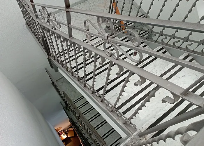 Hotel Moderno Barcelona
